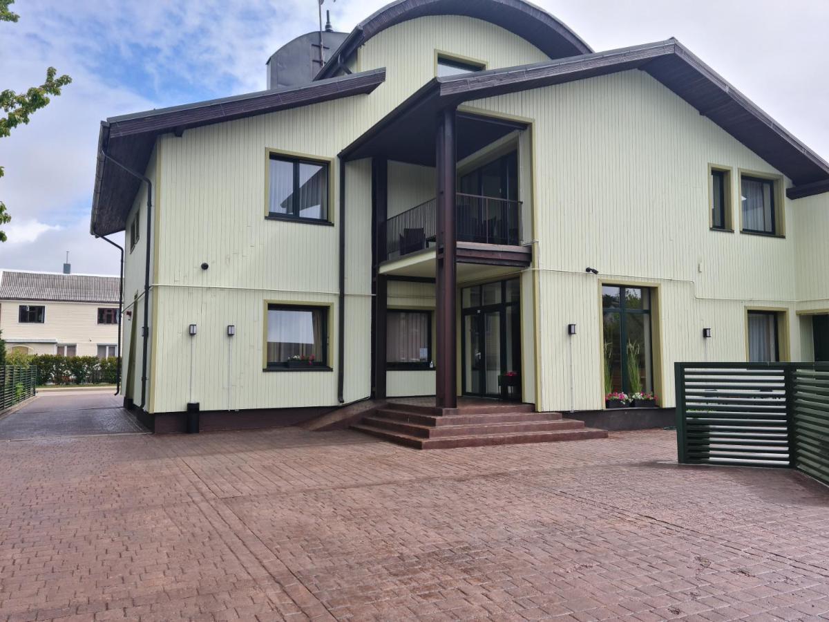 Medziotoju Kiemelis Hotel Palanga Exterior photo